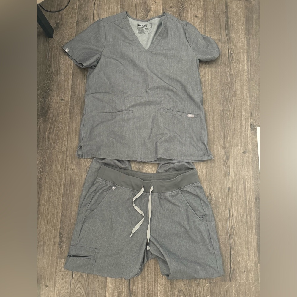 Figs Scrubs Size M